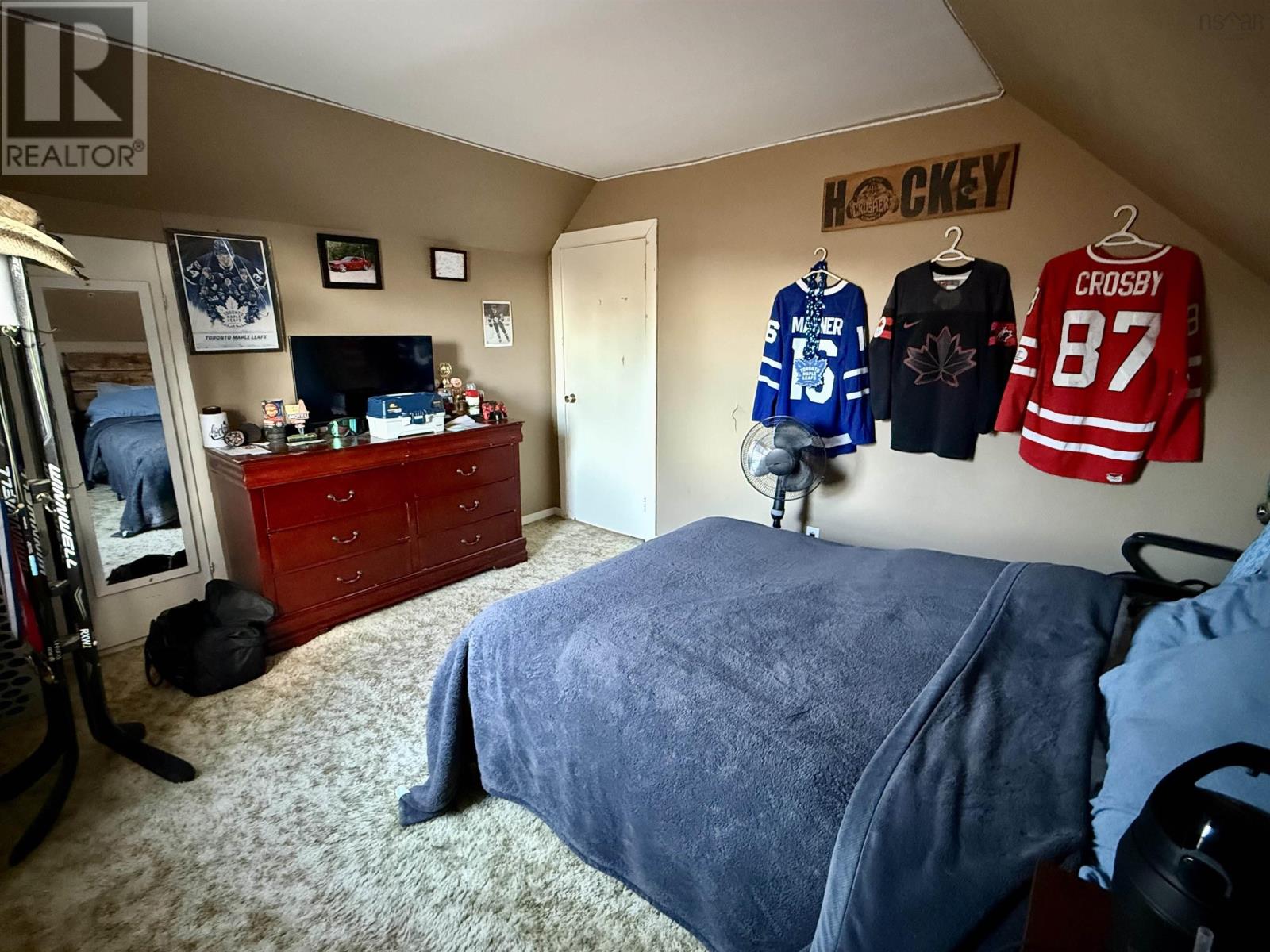 Property 17 of 30 of 6 Chestnut Street