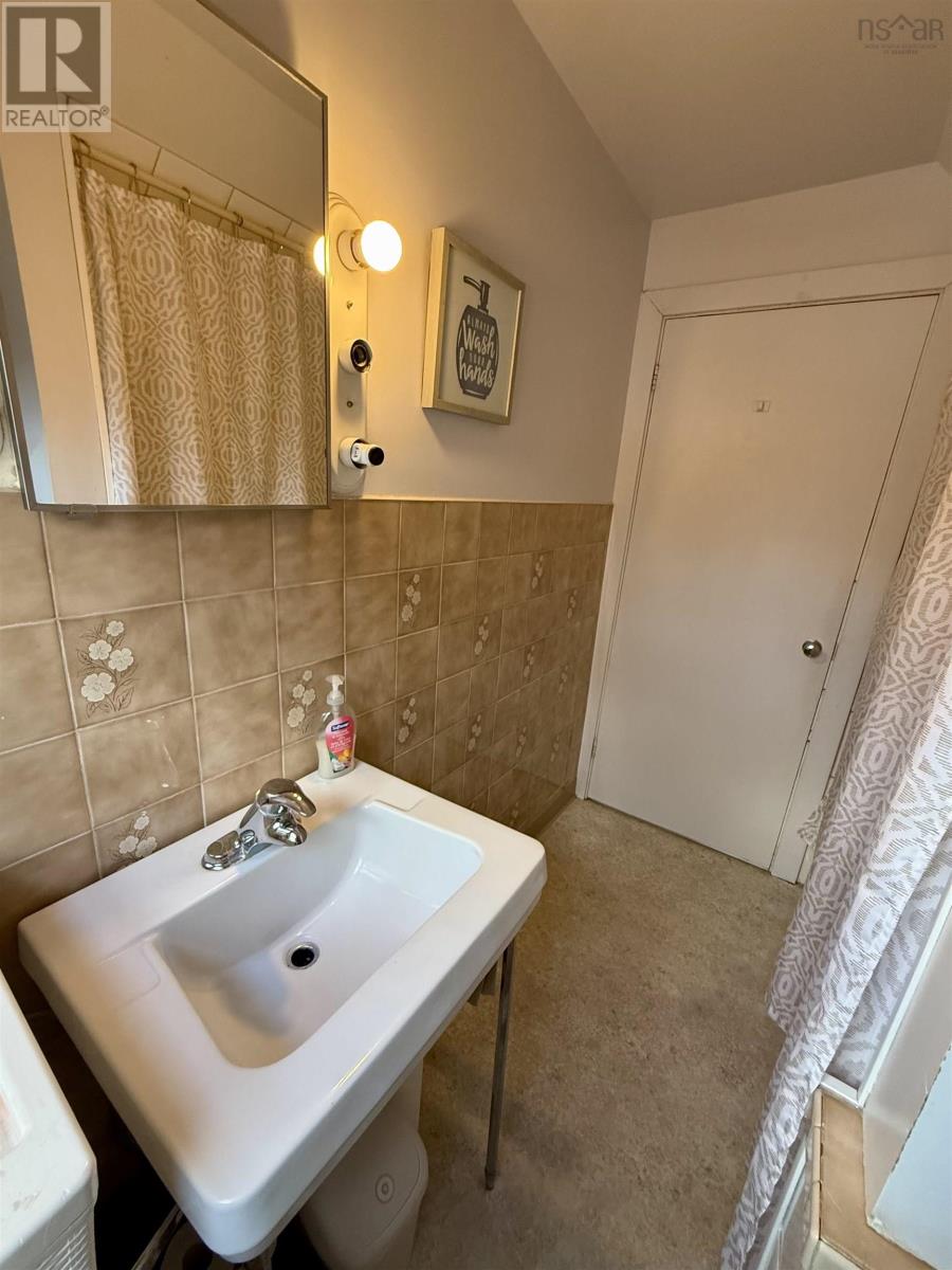 Property 13 of 30 of 6 Chestnut Street