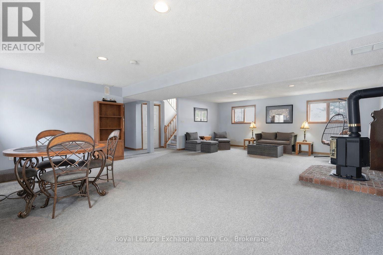 393460 2 CONCESSION - 32
