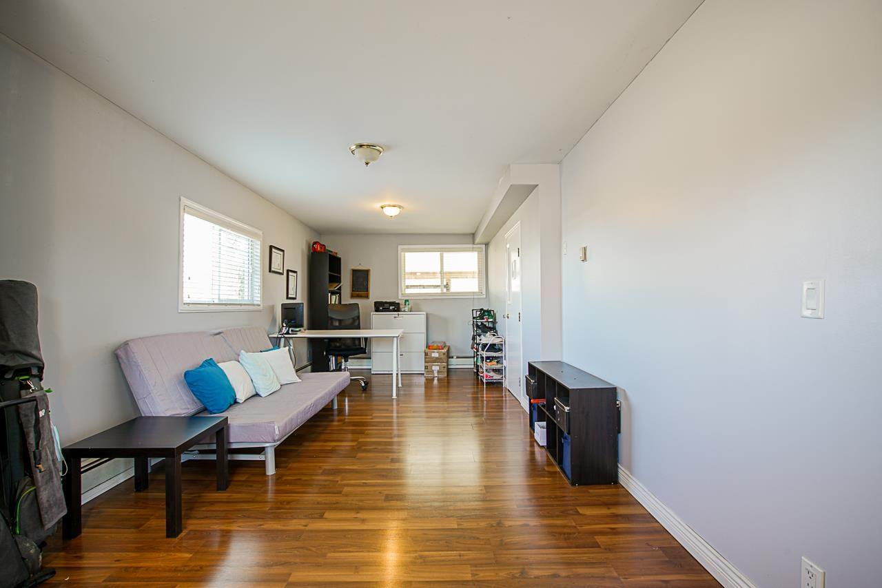 34221 TOWNSHIPLINE ROAD, Abbotsford