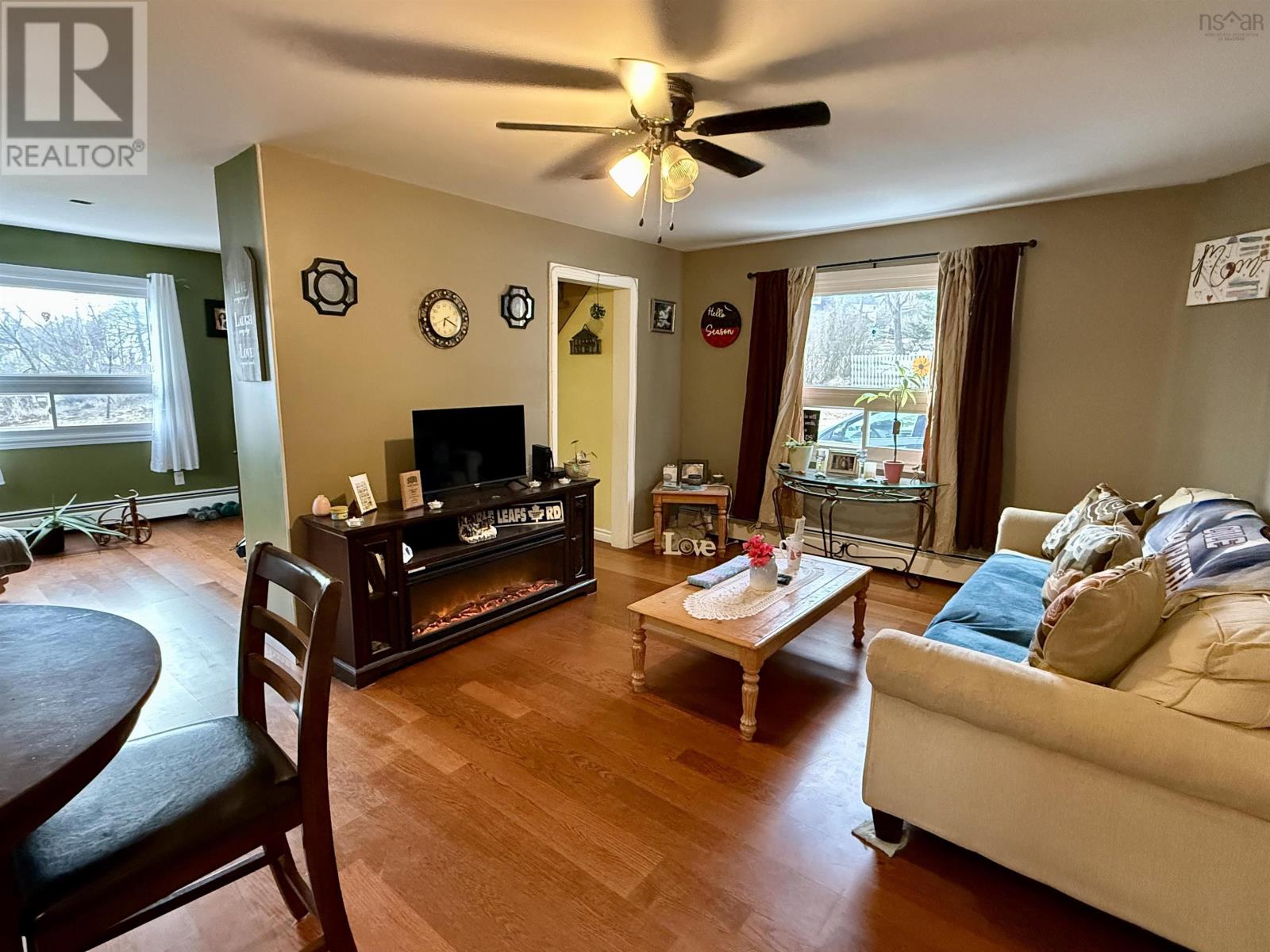 Property 22 of 30 of 6 Chestnut Street