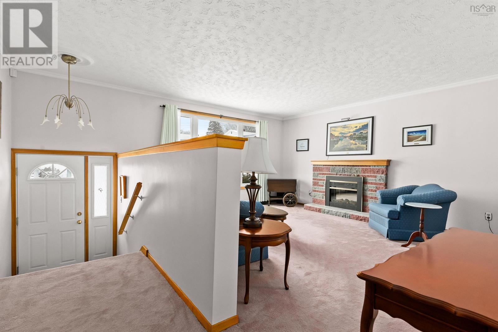 Property 7 of 34 of 44 Clearview Street