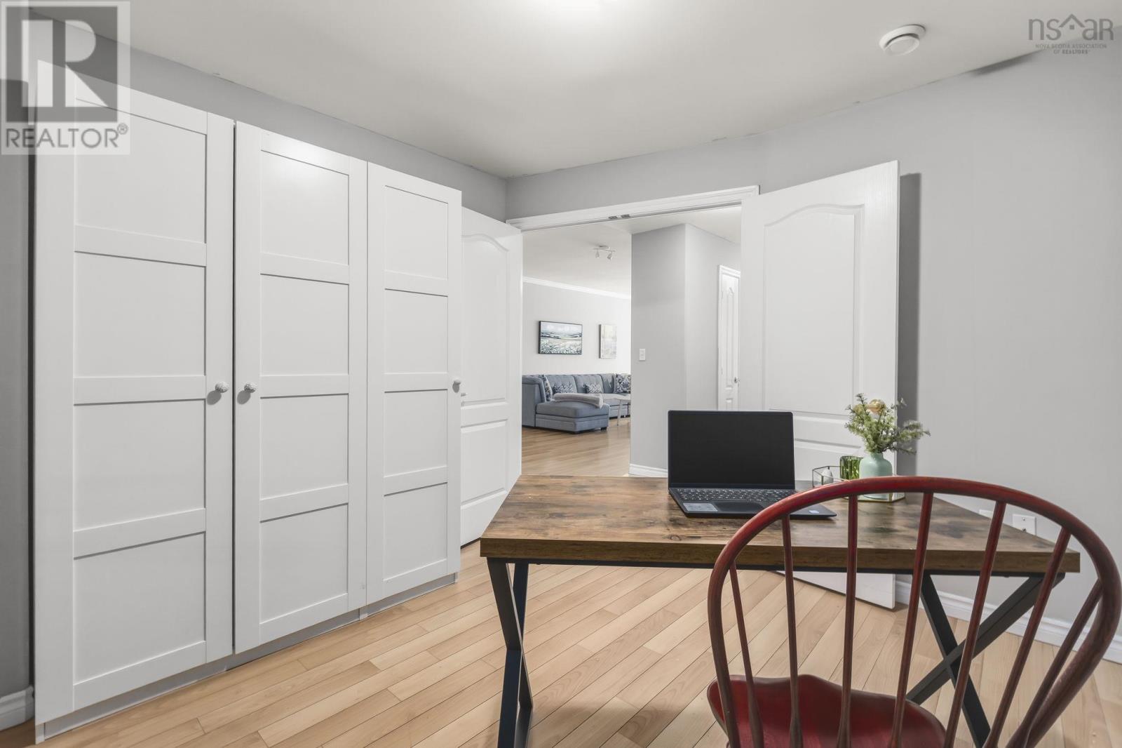 Property 4 of 41 of 106 78 Regency Park Drive