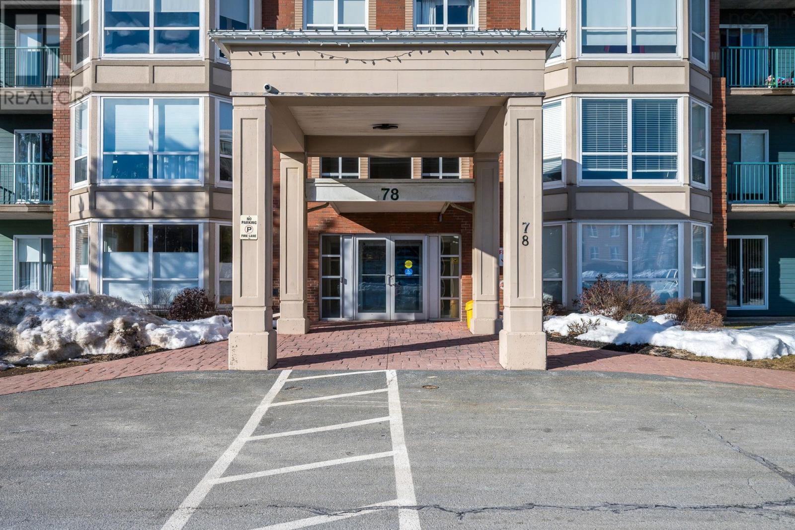 Property 15 of 41 of 106 78 Regency Park Drive