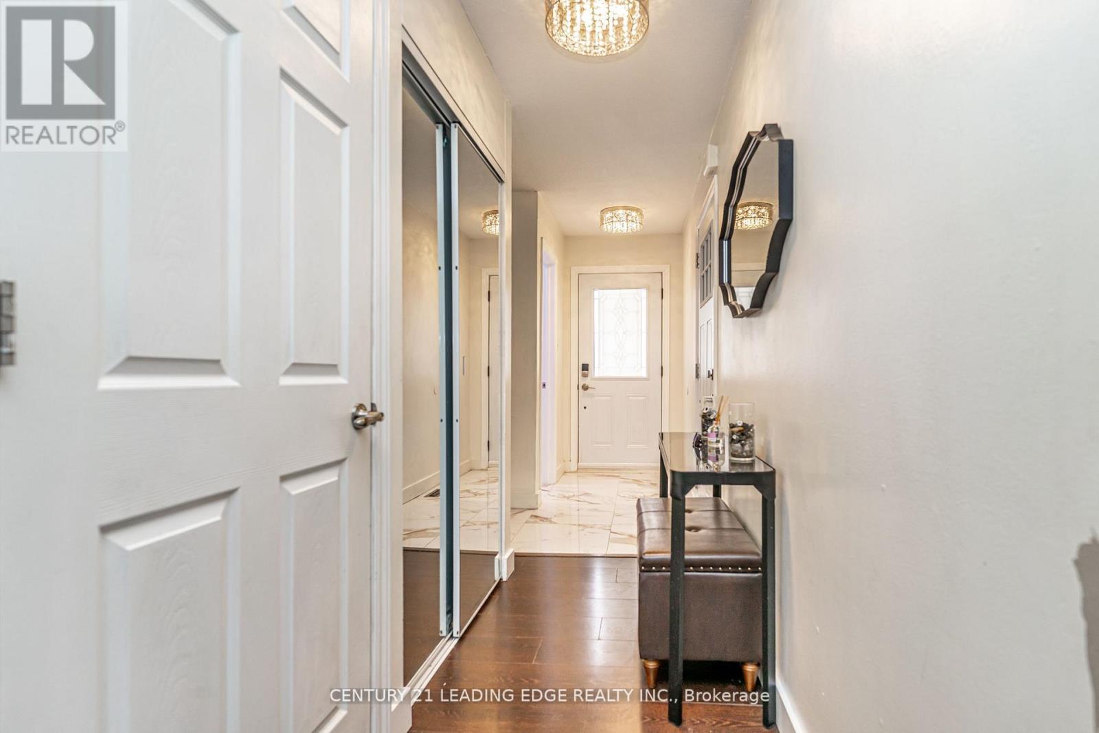#9 399 VODDEN STREET E - 6