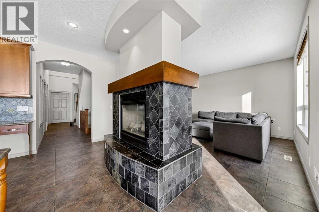 Single Family House for Sale in  Springborough Crescent SW Springbank Hill Calgary 