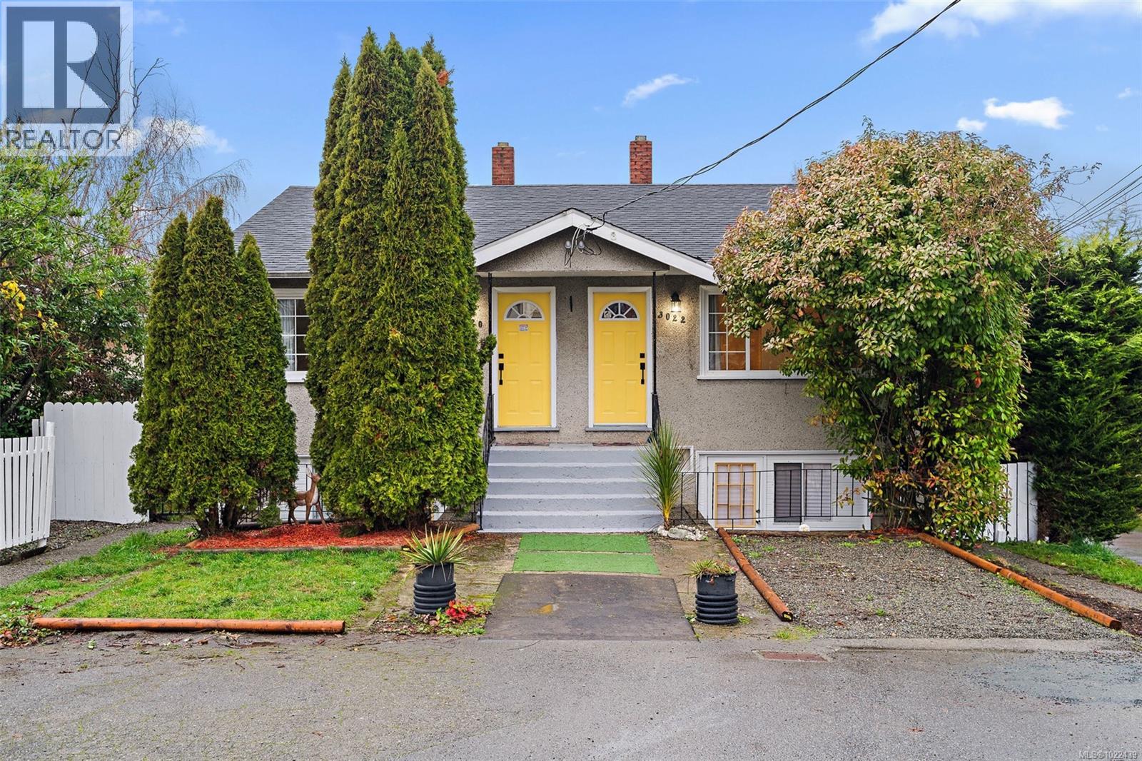 #3020 3022 Donald St - 2