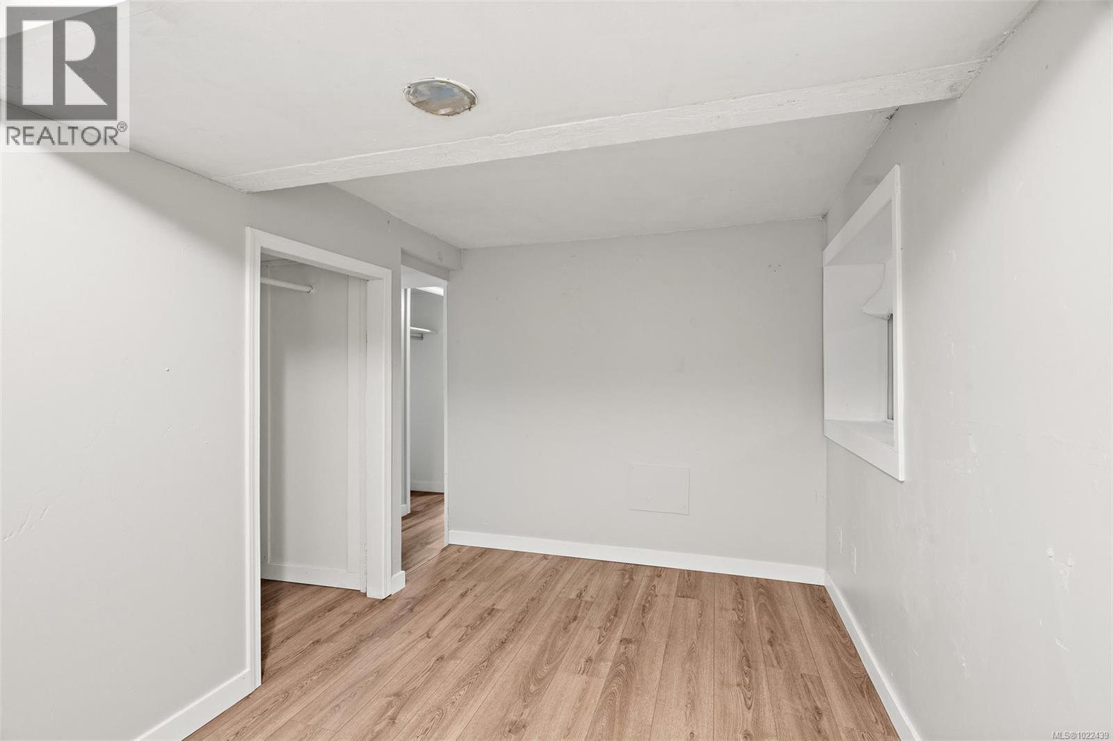 #3020 3022 Donald St - 61