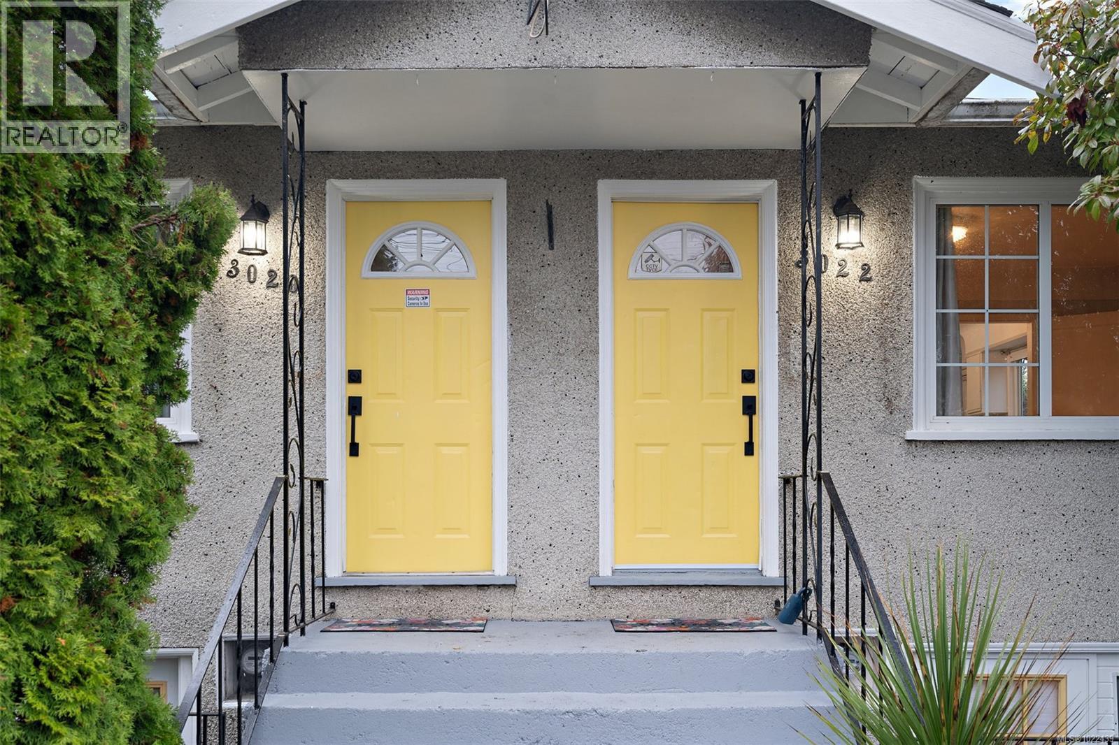 3020 3022 Donald Street, Saanich