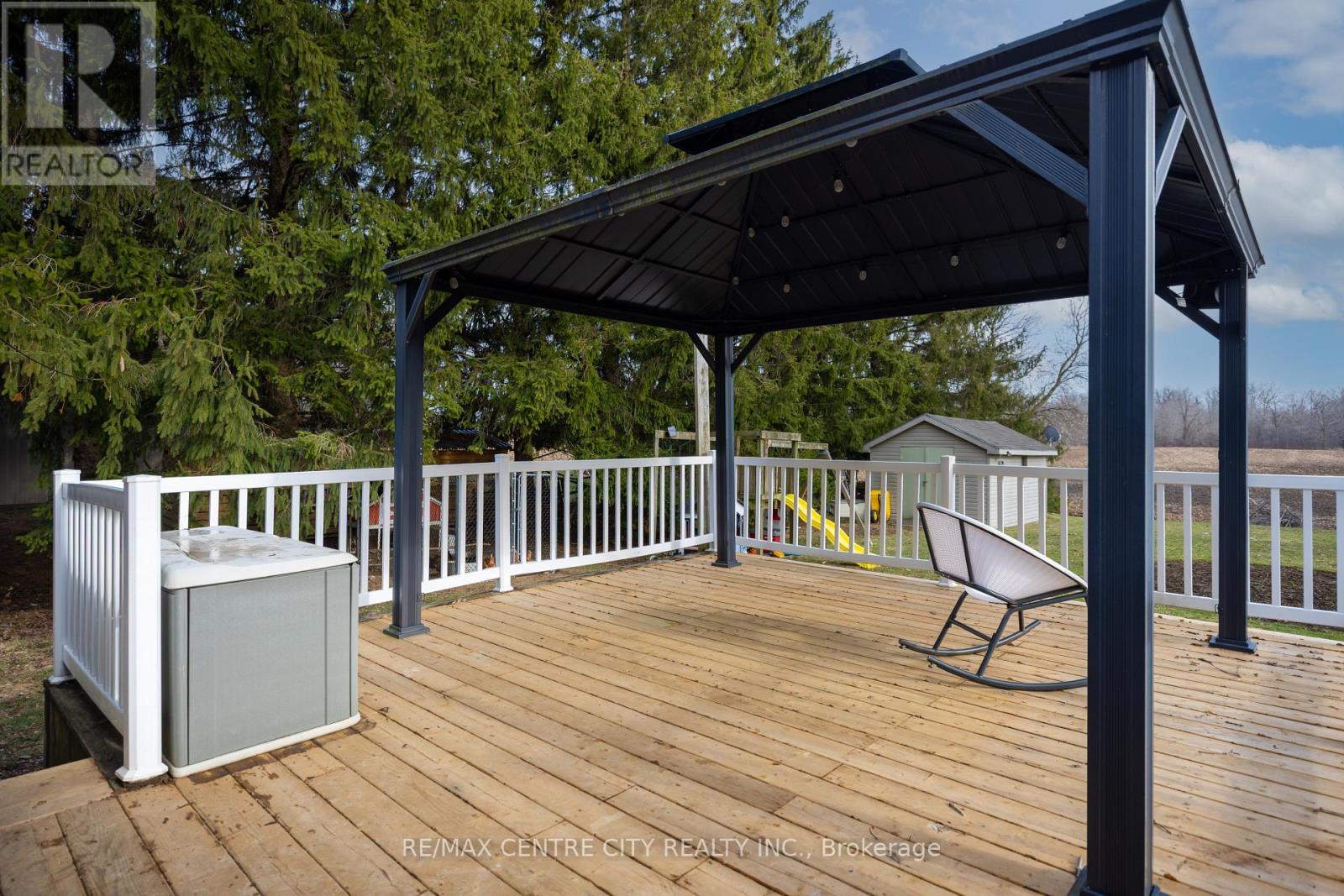 2623 AVON DRIVE Property Photo