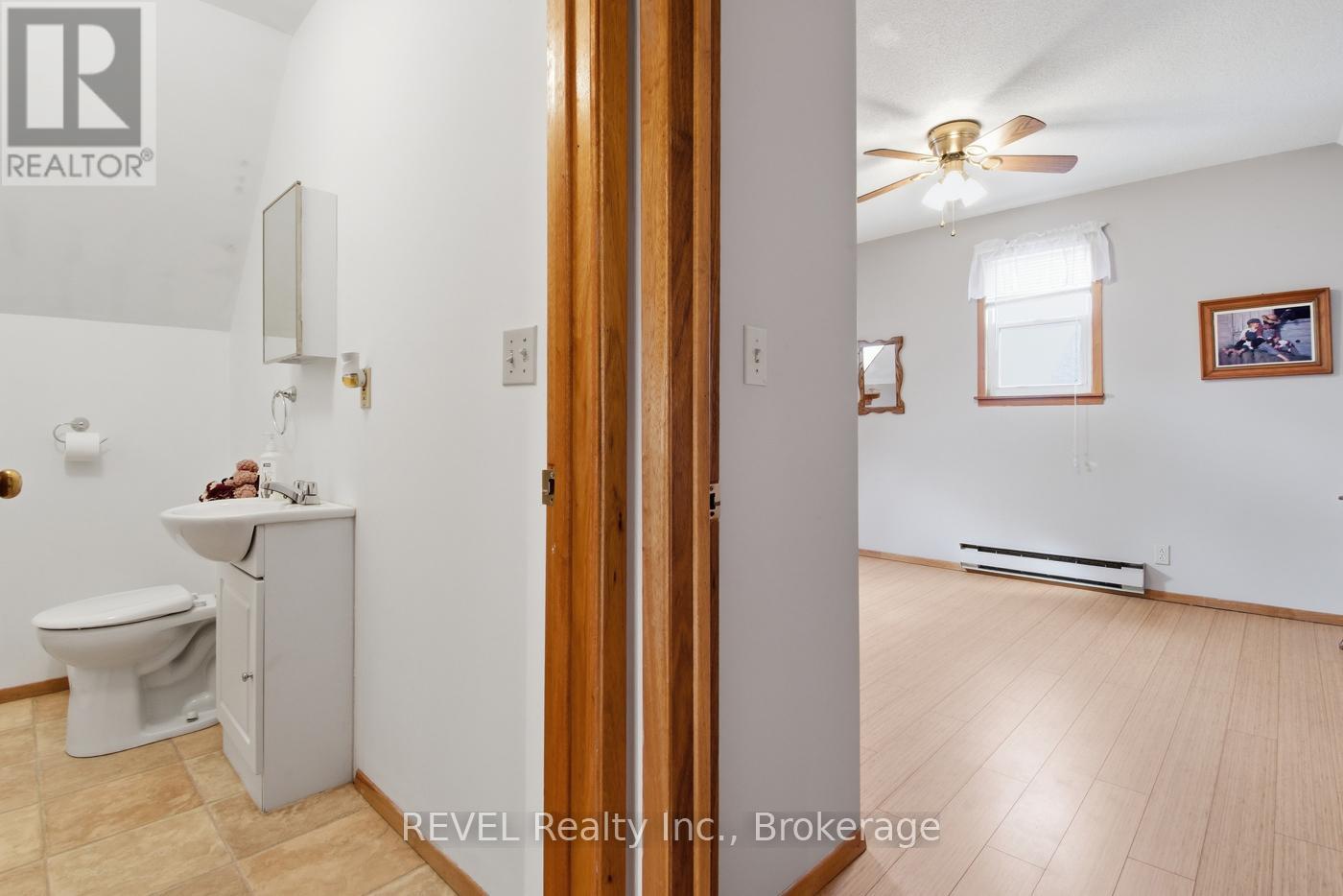 2757 NORTH SHORE DRIVE DRIVE E - 27
