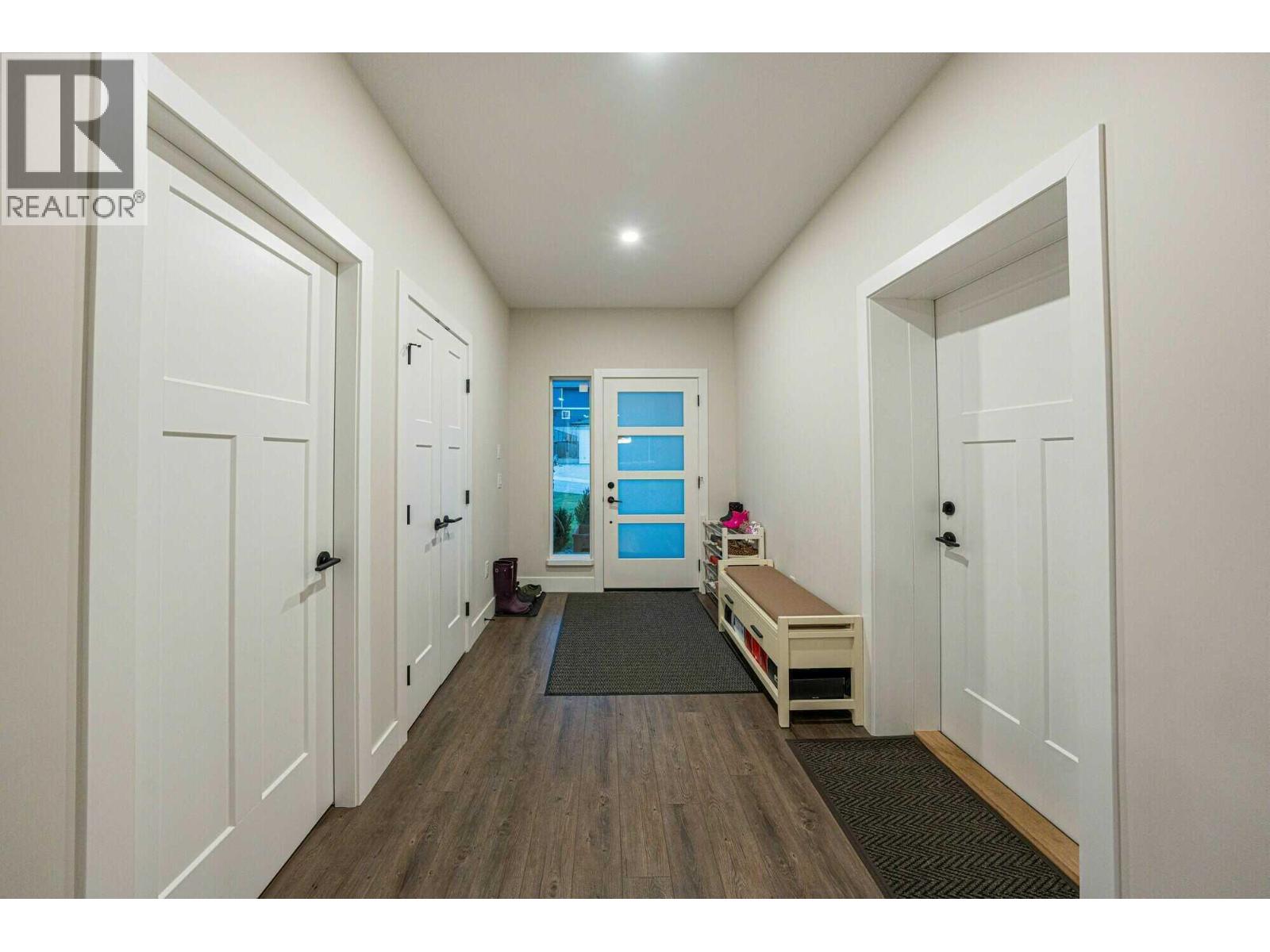  80 15 Avenue Southeast, Salmon Arm