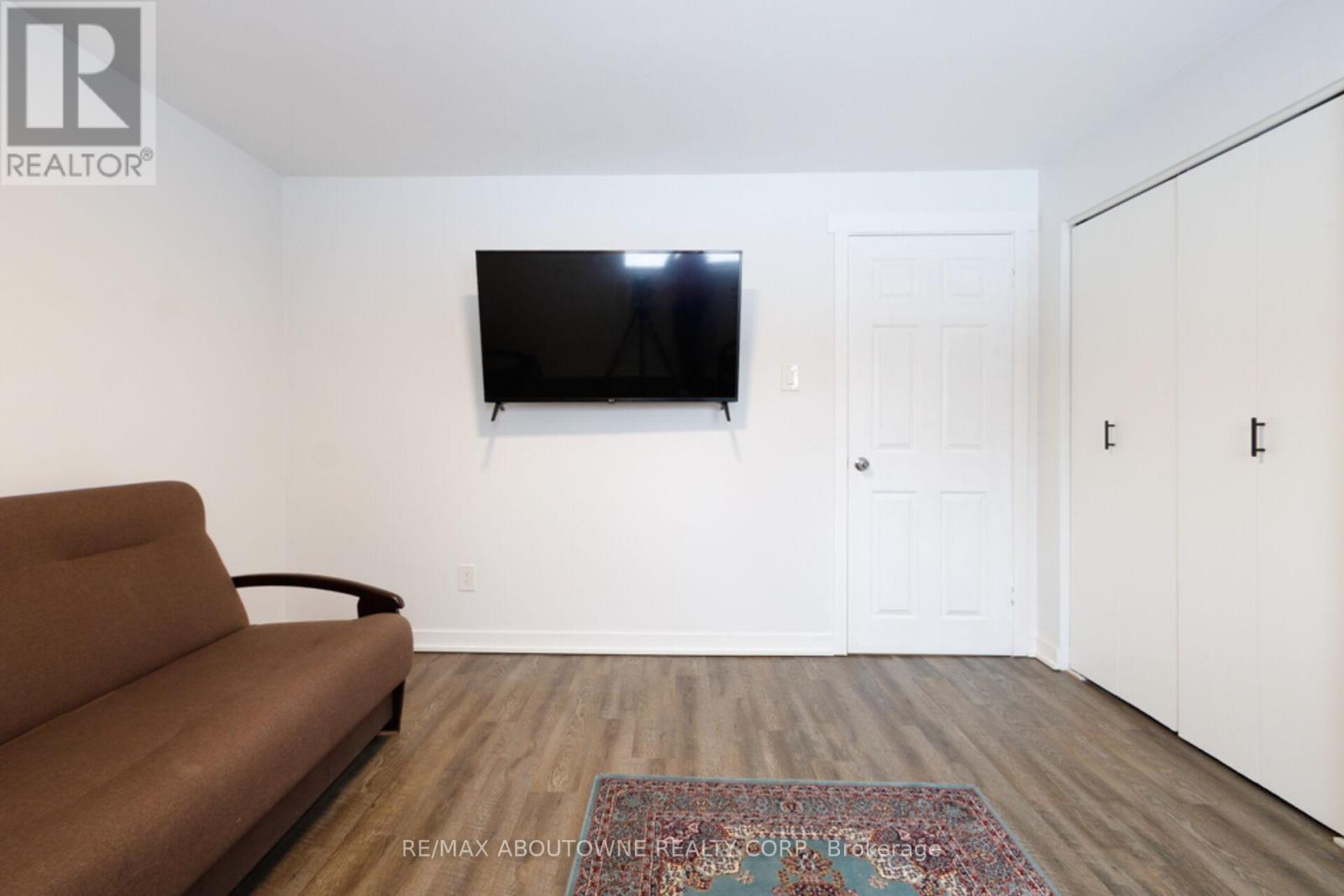 626 CAPE AVENUE, Burlington (Appleby), Ontario