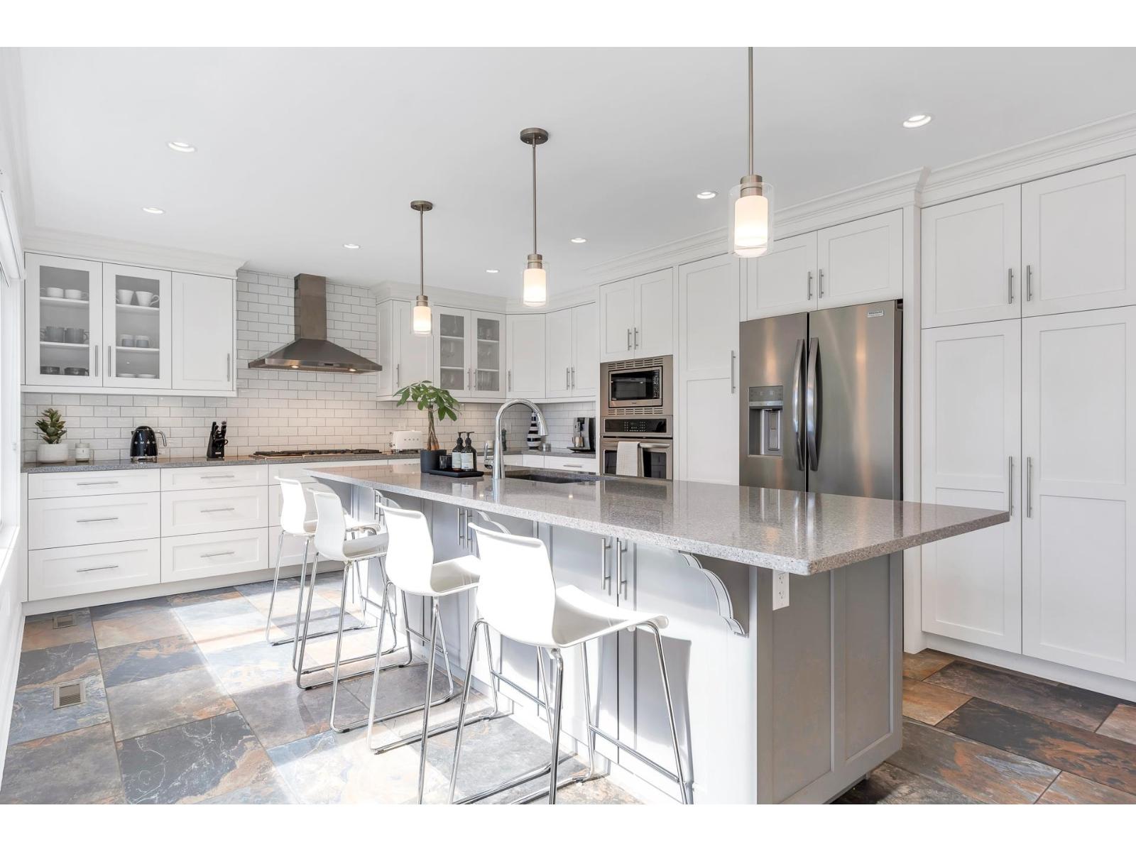 13960 COLDICUTT AVENUE, White Rock