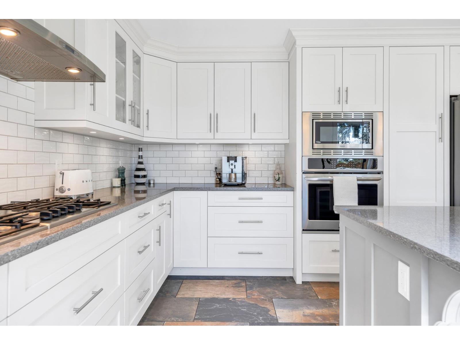 13960 COLDICUTT AVENUE, White Rock