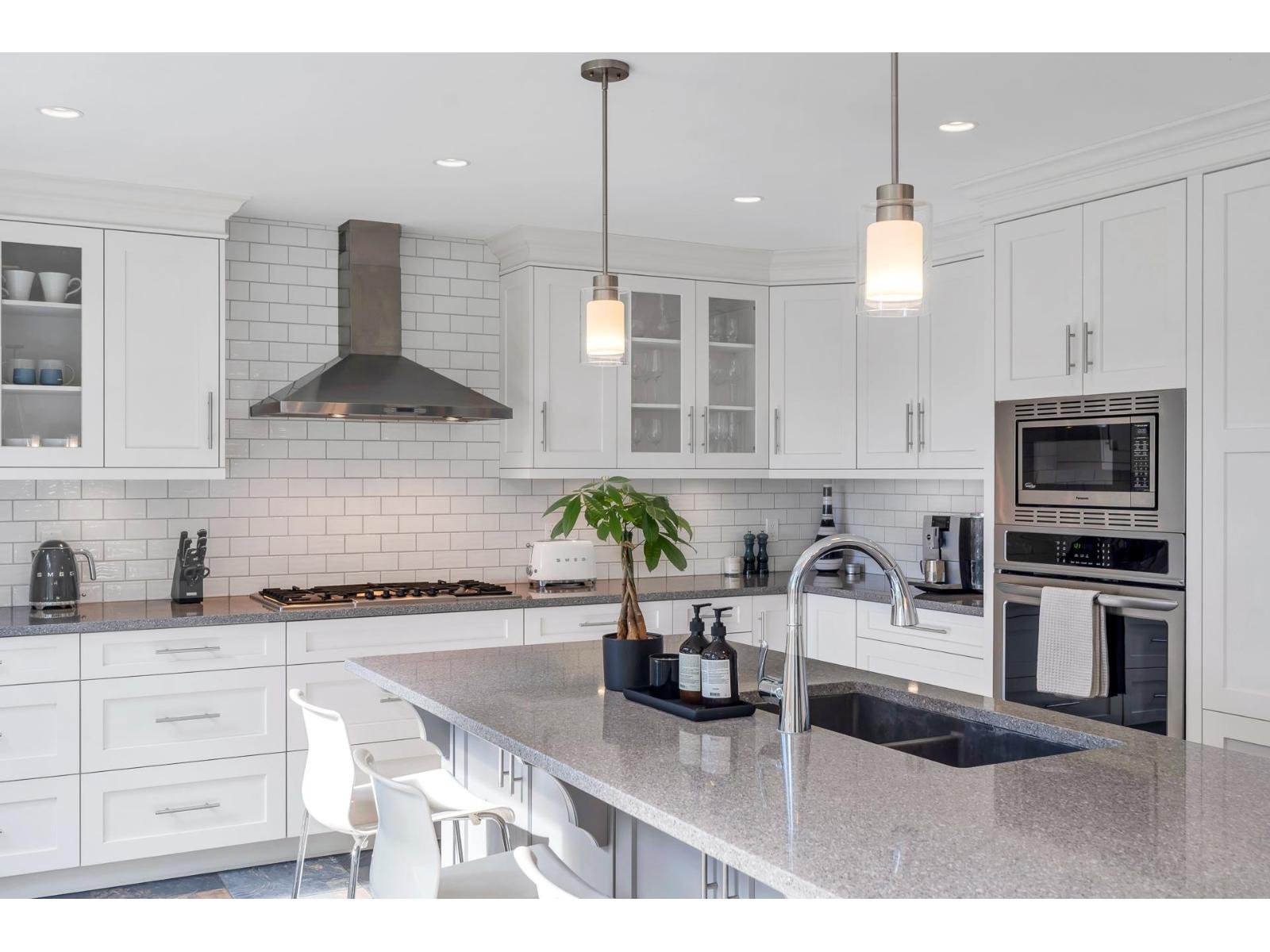 13960 COLDICUTT AVENUE, White Rock