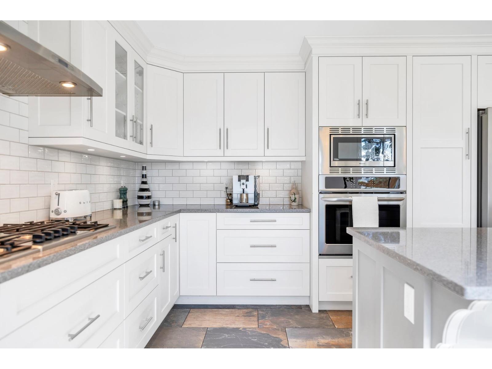 13960 COLDICUTT AVENUE, White Rock