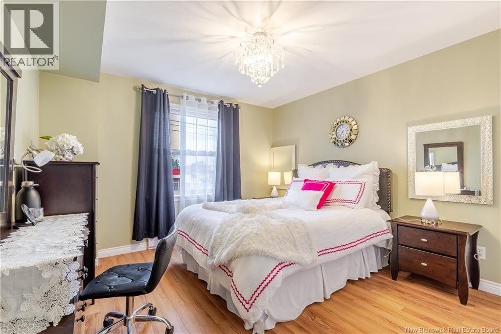 #33 20 TRAILSIDE LANE - 19