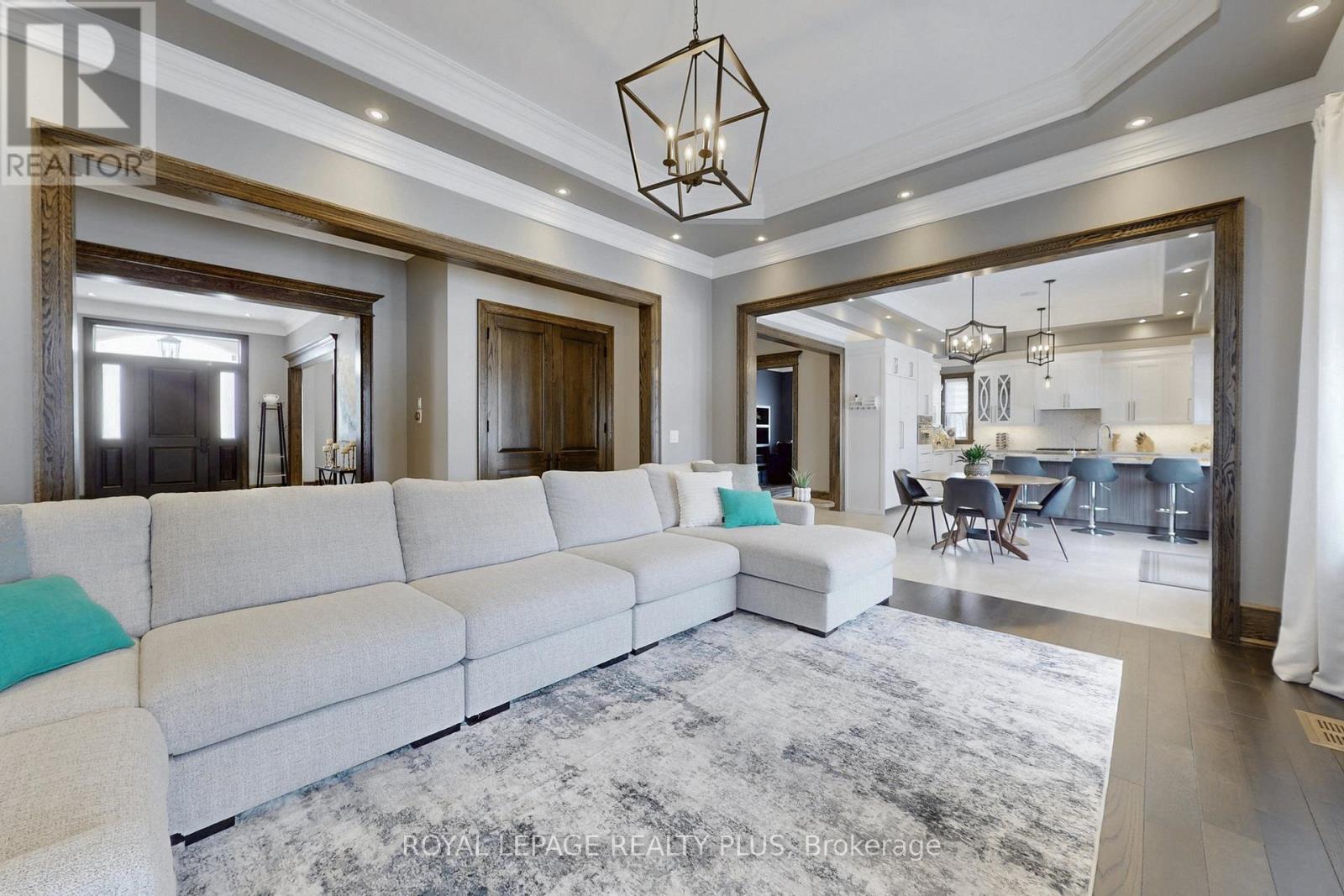 166 LOGAN ROAD - 13