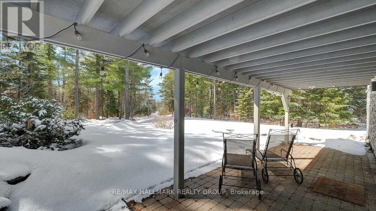618 CORKERY ROAD, Ottawa, Ontario