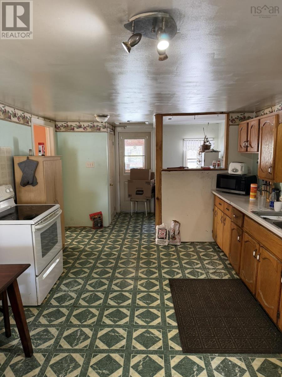 Property 8 of 23 of 1399 Woodville Road