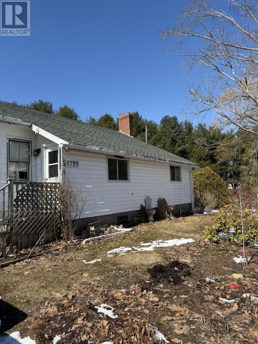 Property 20 of 23 of 1399 Woodville Road