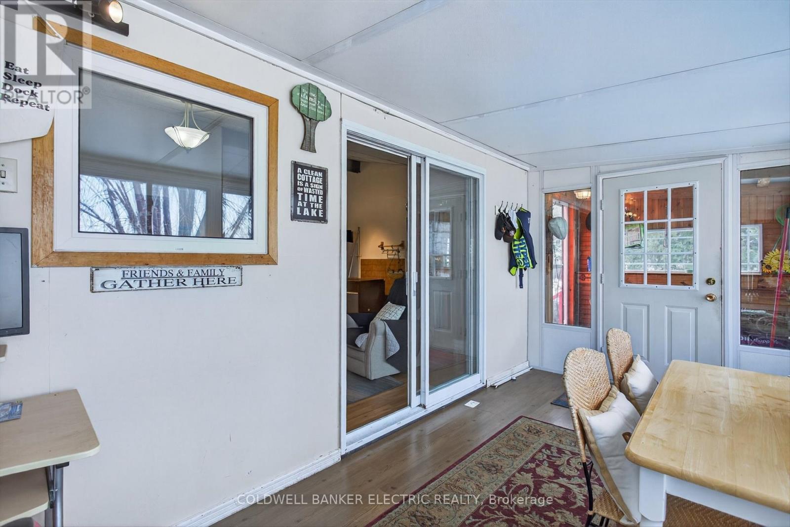 59 CEDARVIEW DRIVE - 23