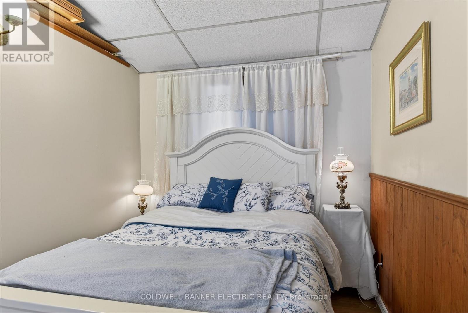 59 CEDARVIEW DRIVE - 33