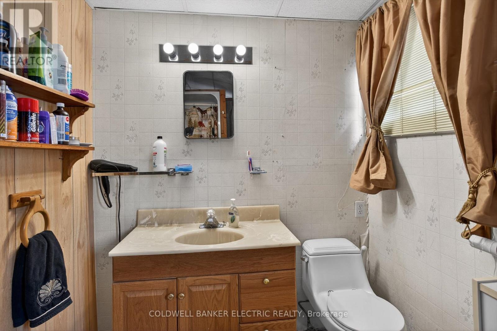 59 CEDARVIEW DRIVE - 35