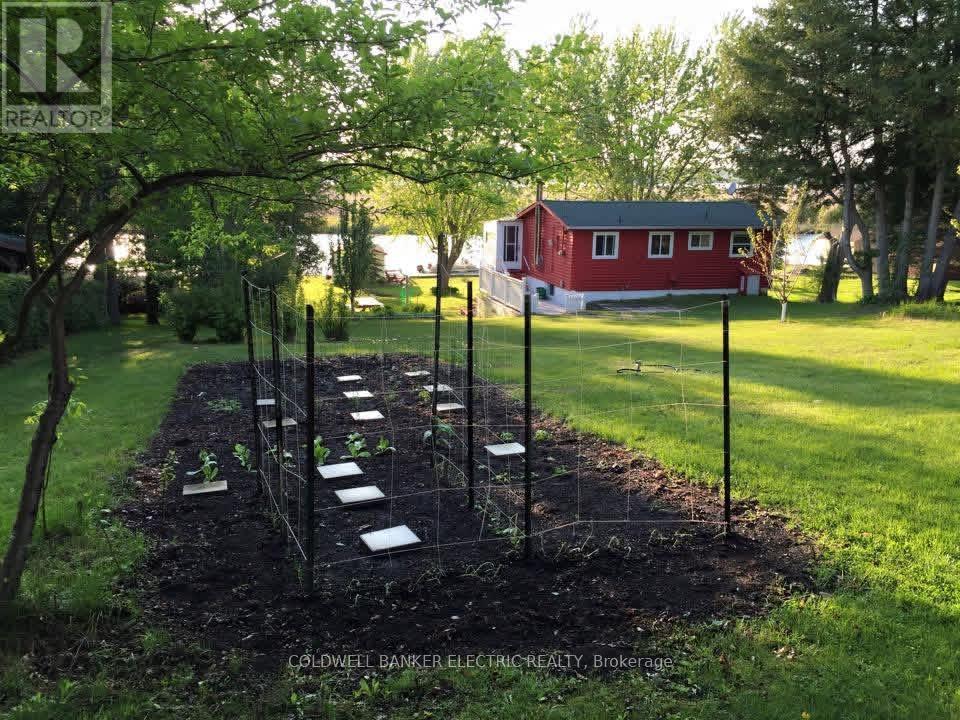 59 CEDARVIEW DRIVE - 44