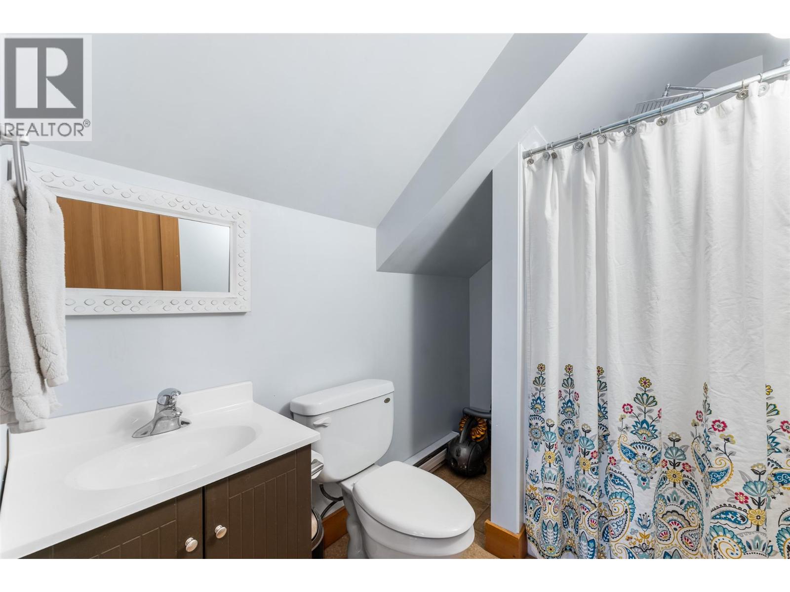 1898 Cardinal Creek Road, Kelowna