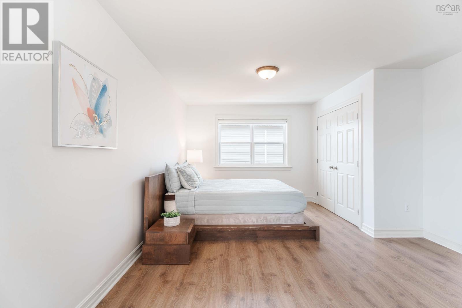 Property 31 of 49 of 15 Kingsbury Way