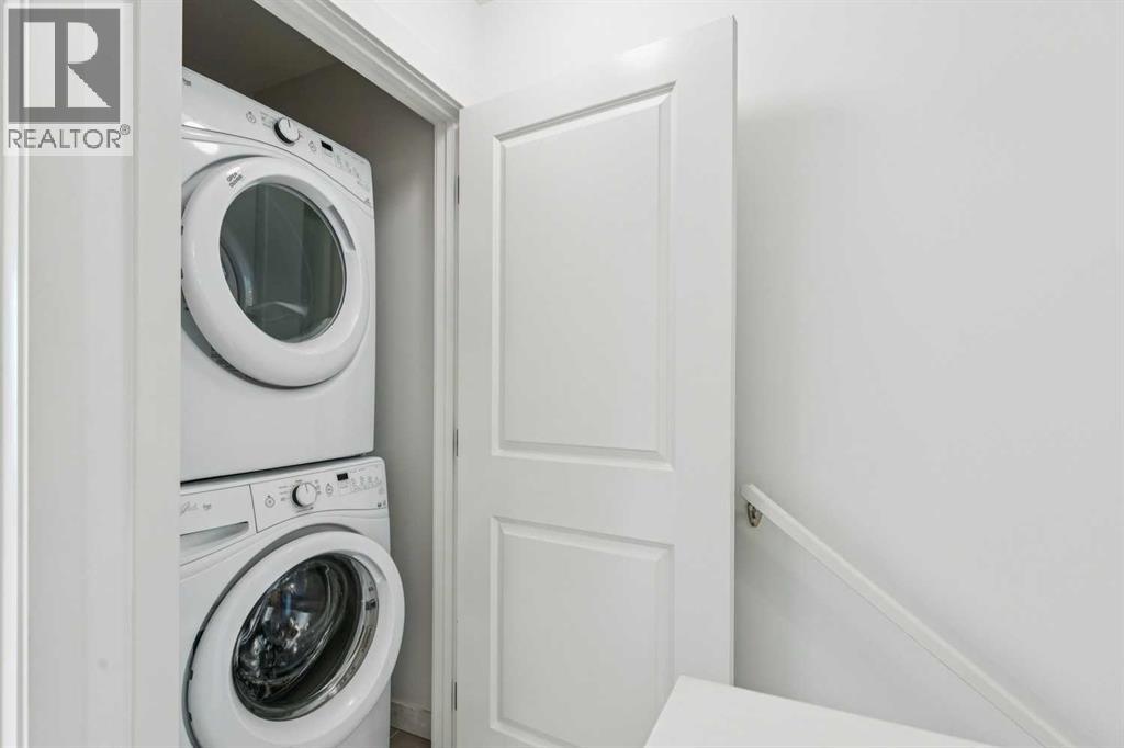 Single Family House for Sale in  Sherwood Lane NW Sherwood Calgary 