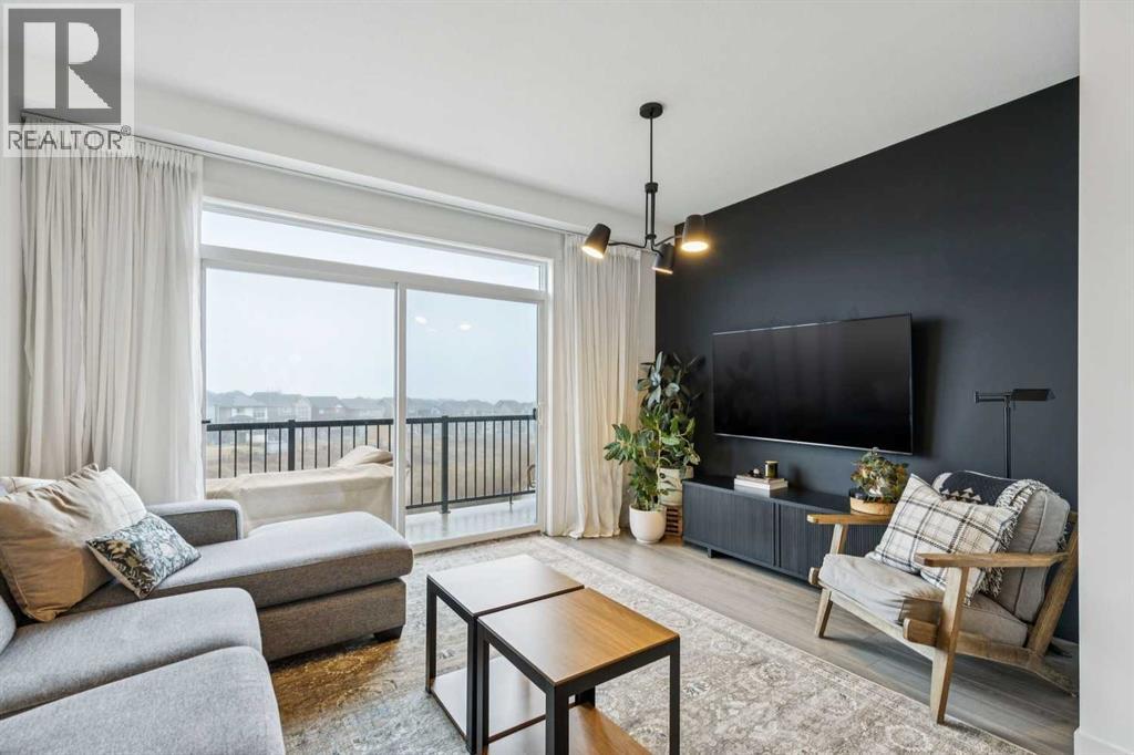 Single Family House for Sale in  Sherwood Lane NW Sherwood Calgary 