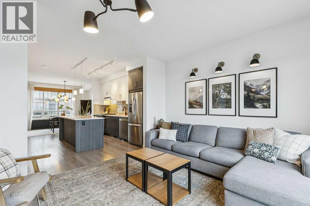 Single Family House for Sale in  Sherwood Lane NW Sherwood Calgary 