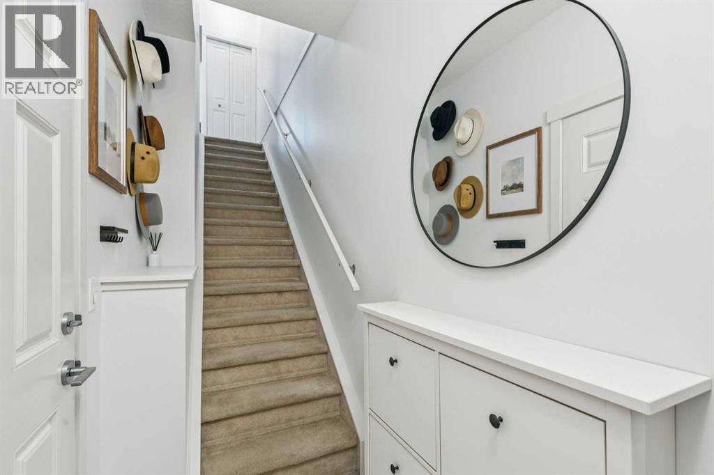 Single Family House for Sale in  Sherwood Lane NW Sherwood Calgary 