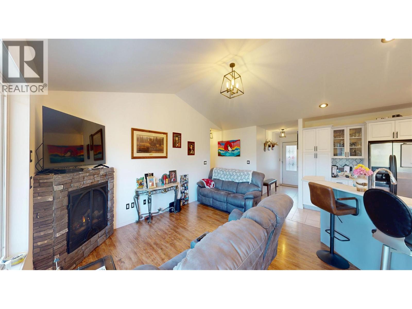 2926 Westview Road, Cranbrook