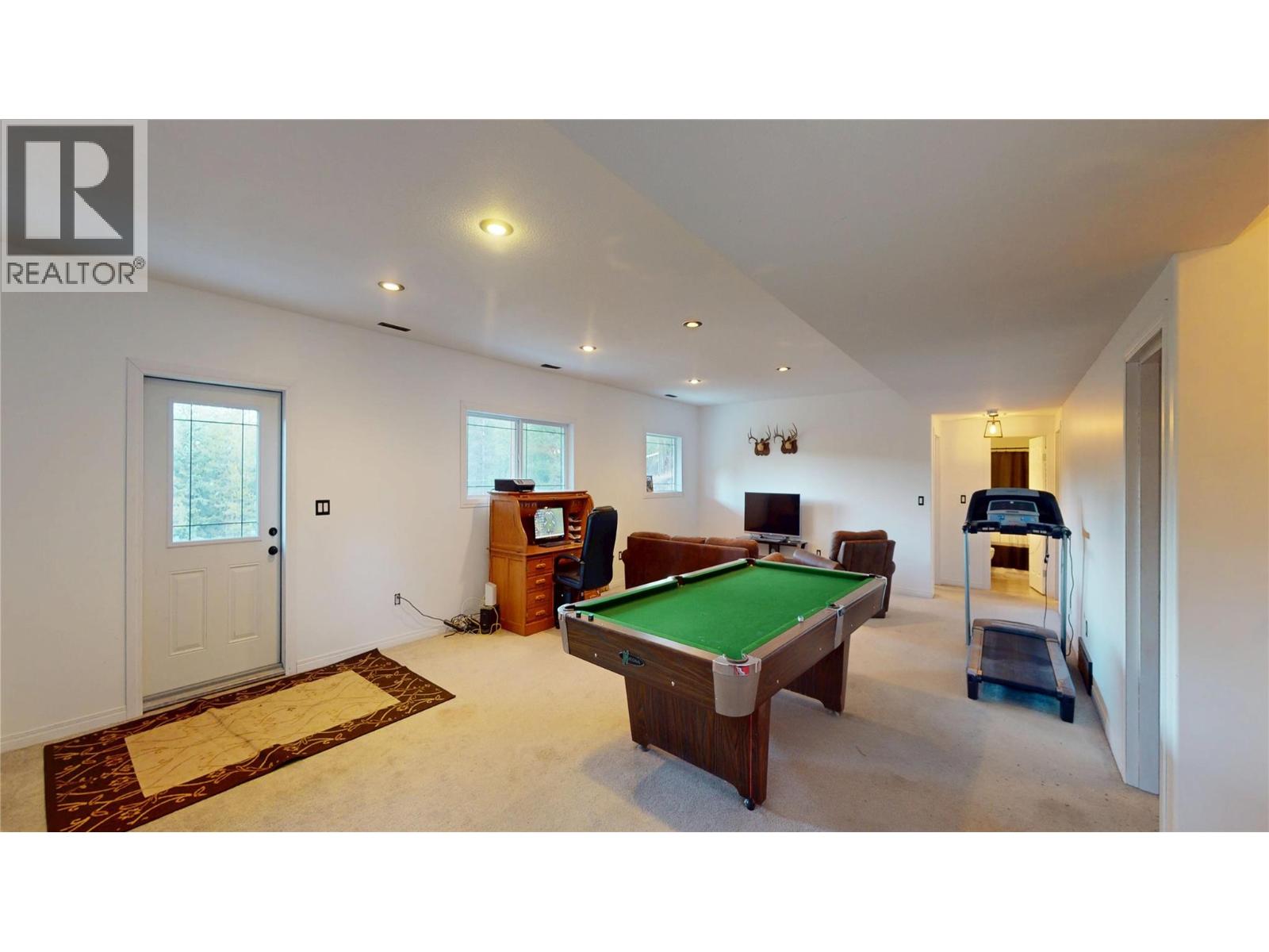 2926 Westview Road, Cranbrook