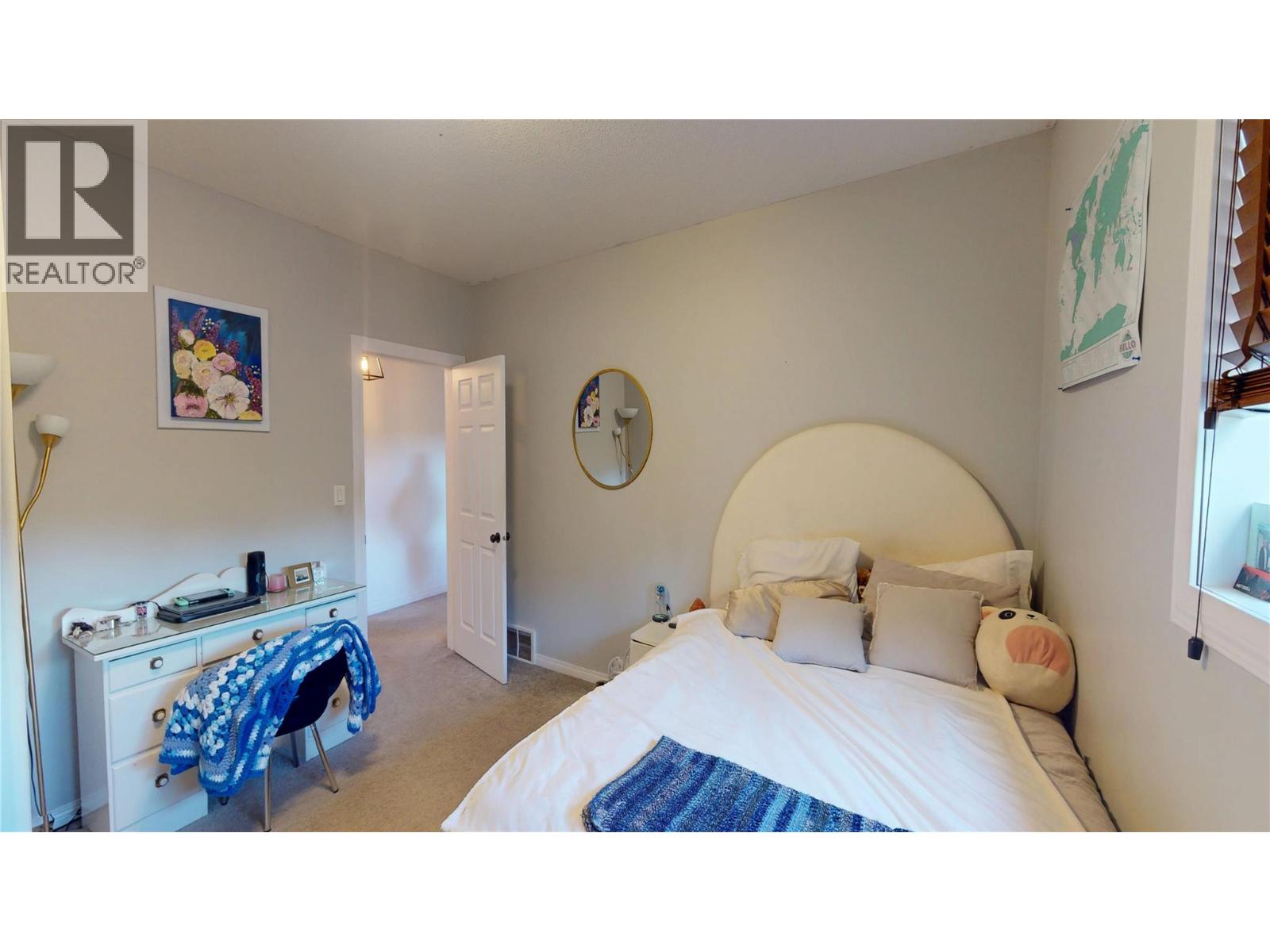 2926 Westview Road, Cranbrook