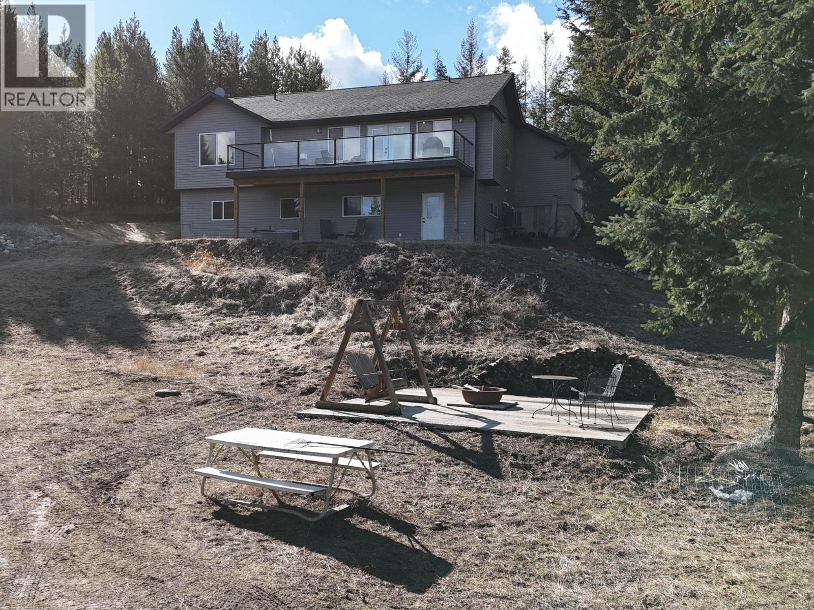 2926 Westview Road, Cranbrook