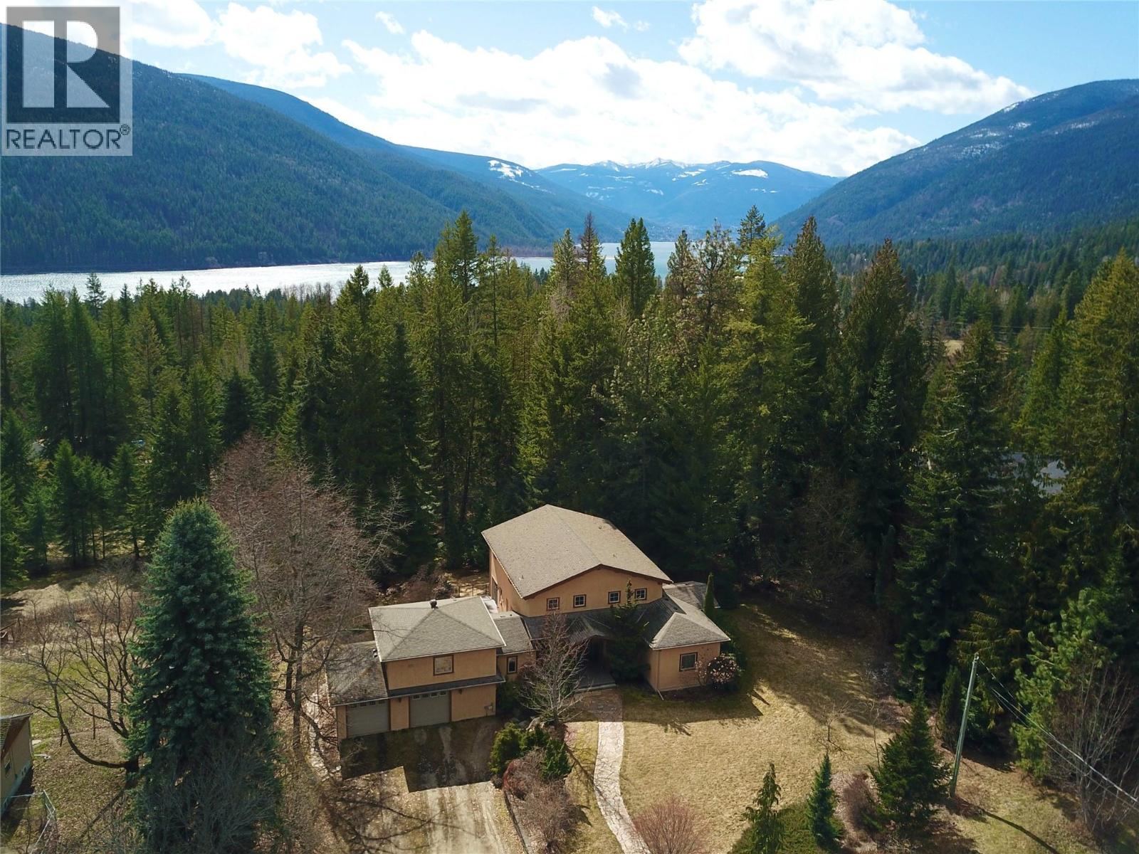 3179 HEDDLE Road, Nelson