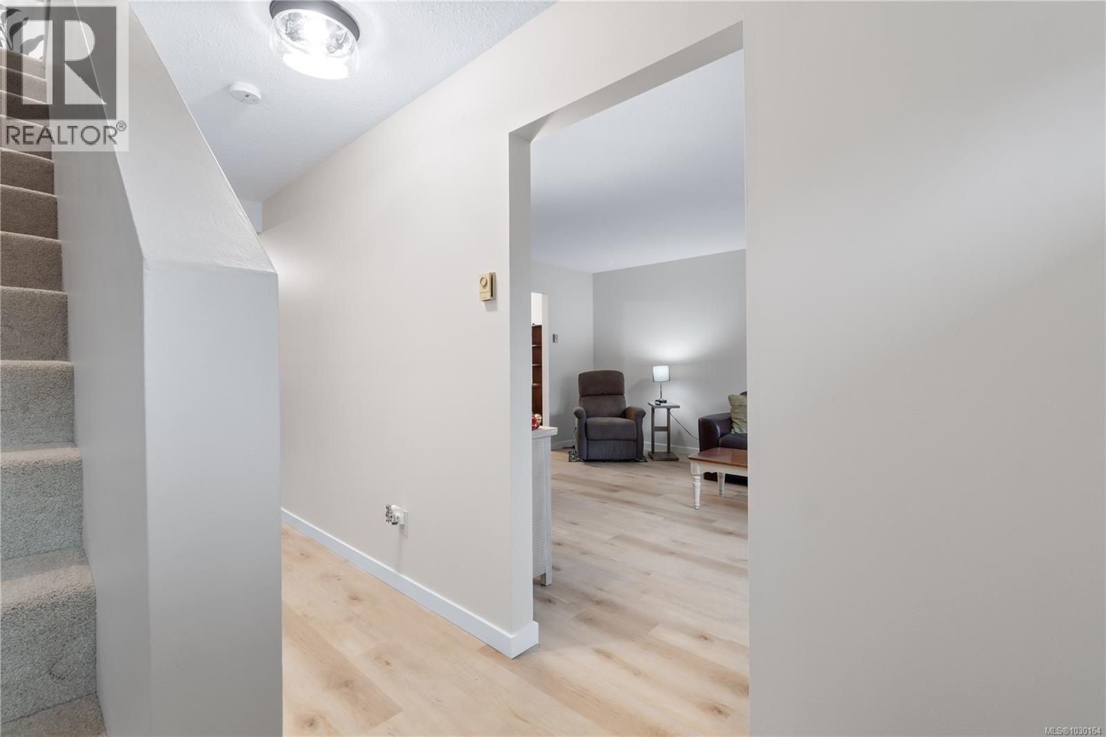 2629 LABIEUX RD - 18