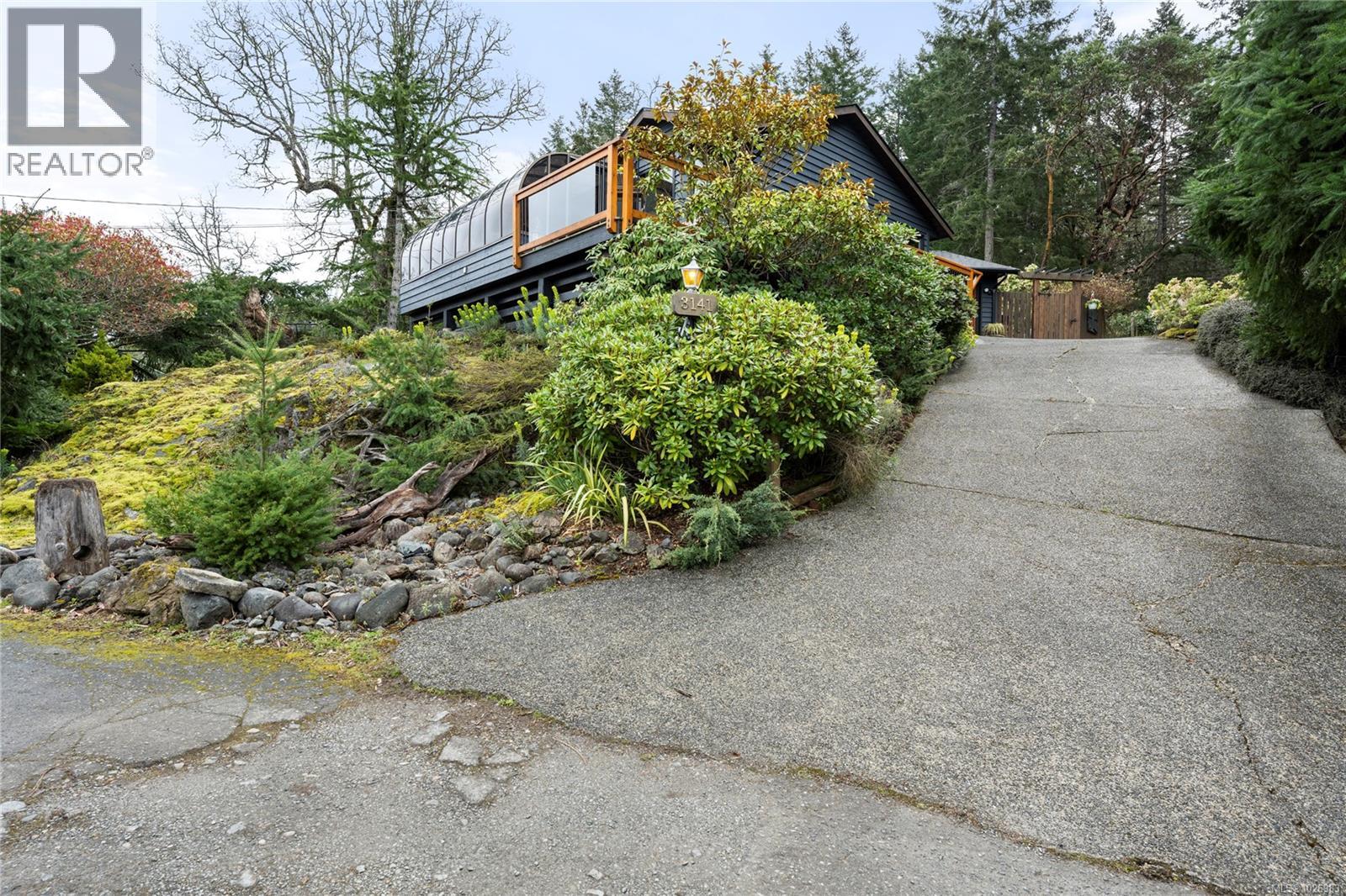 3141 SWALLOW CRES - 57