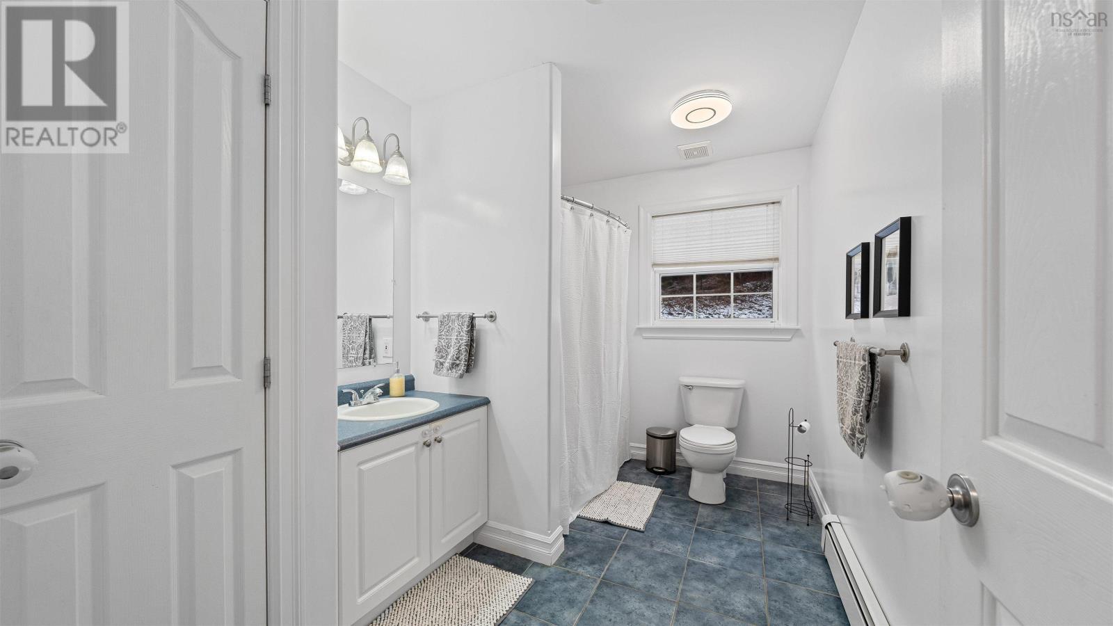 Property 23 of 40 of 118 Tenon Drive