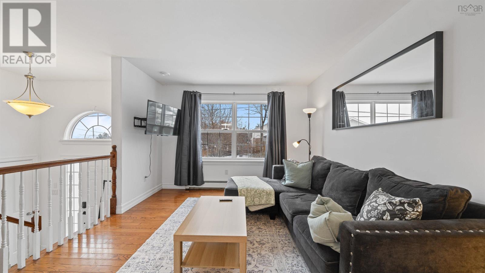 Property 4 of 40 of 118 Tenon Drive