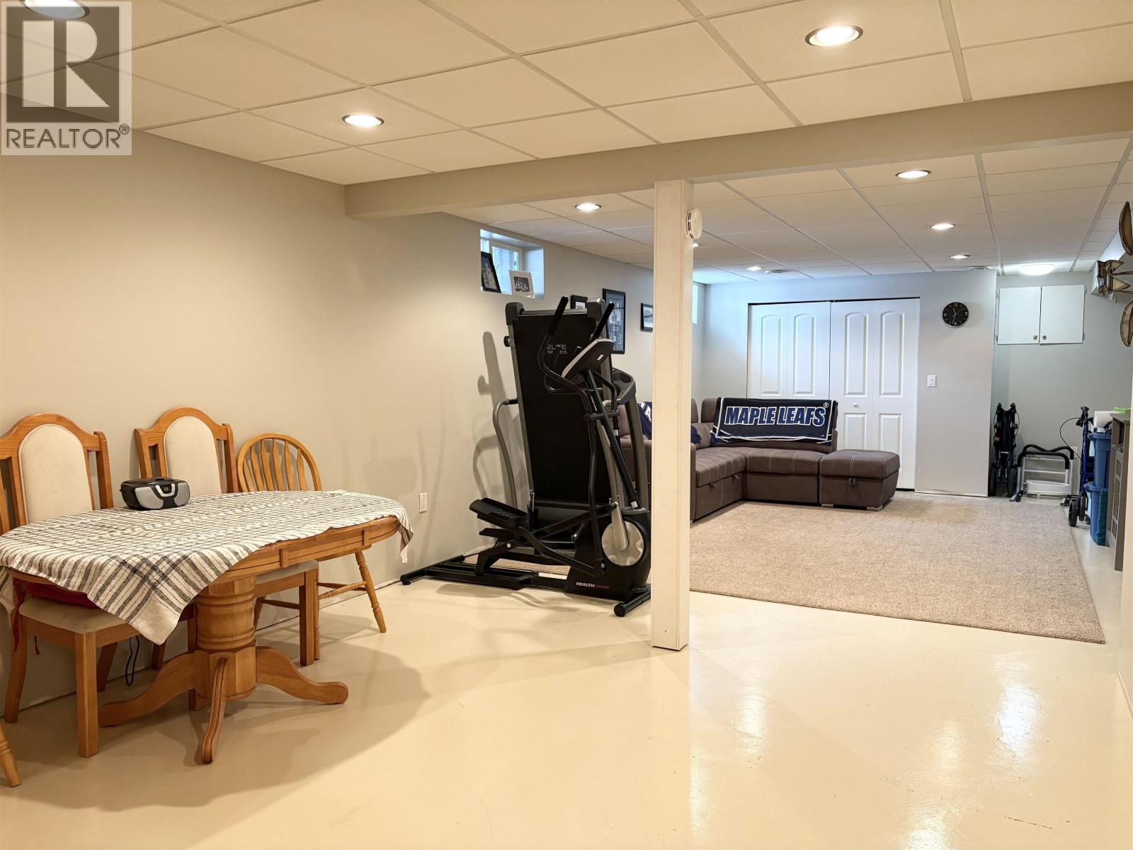 4056 STEVENS DRIVE - 23