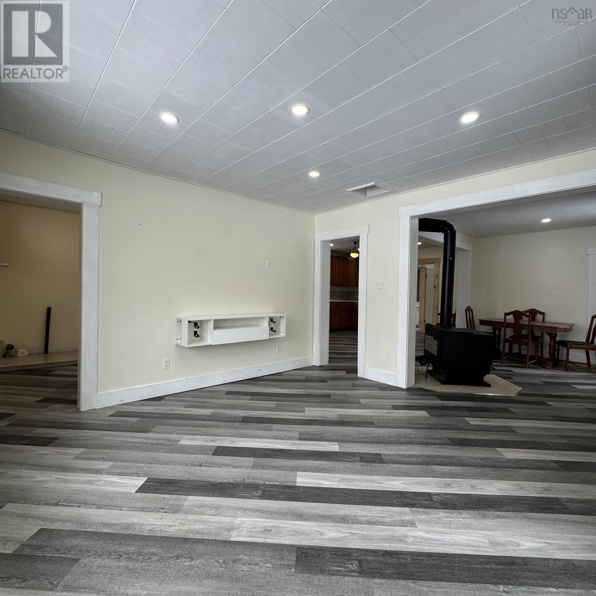 Property 6 of 27 of 9744 Highway 8