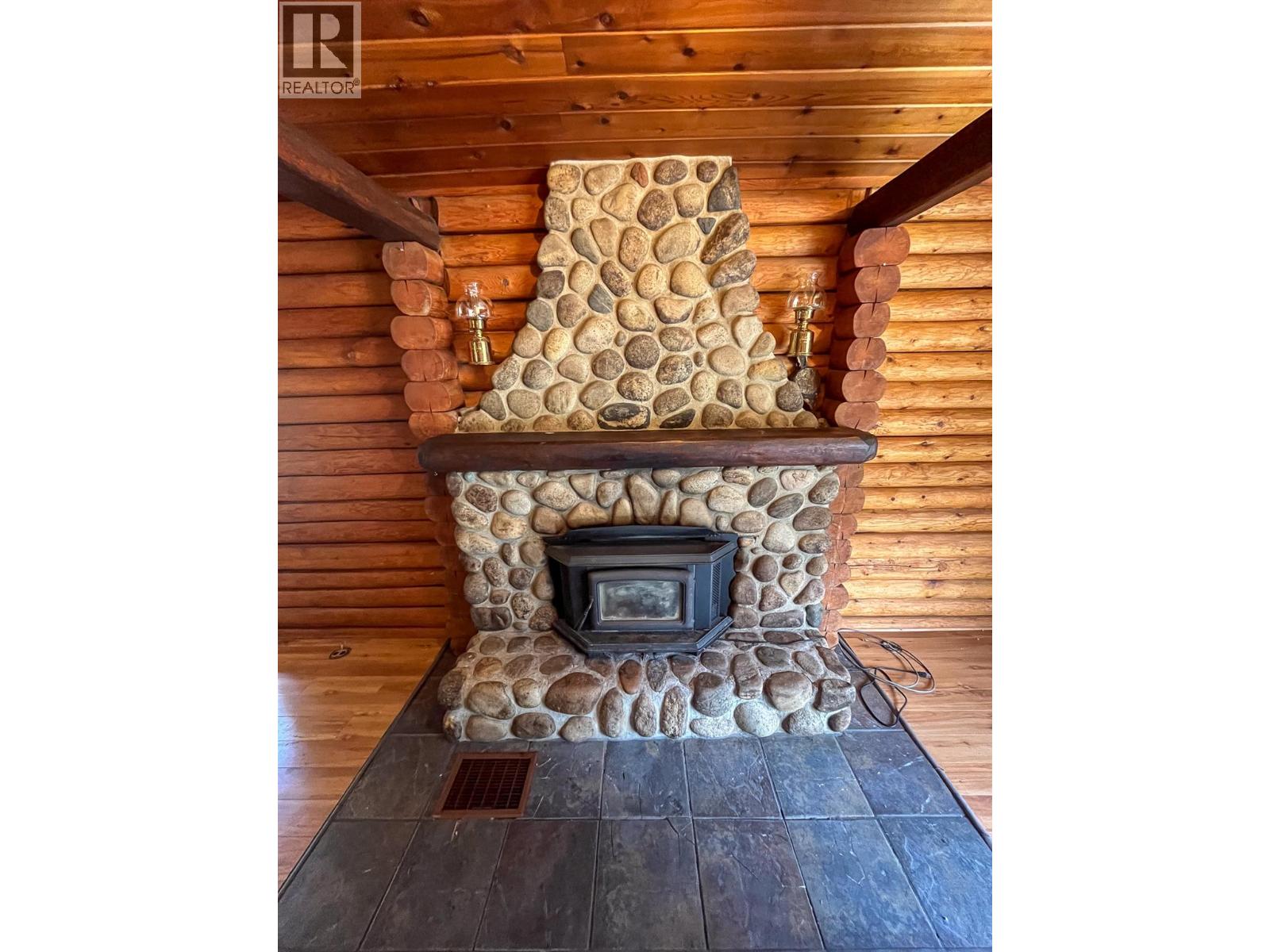 3026 Upper Slocan Park Road, Slocan Park