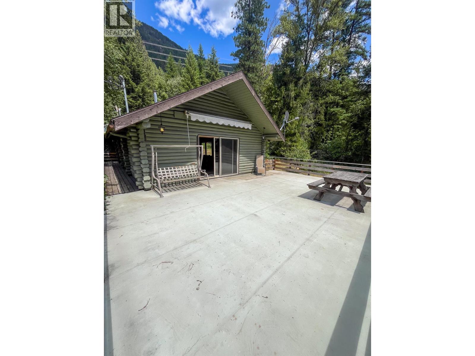 3026 Upper Slocan Park Road - 29