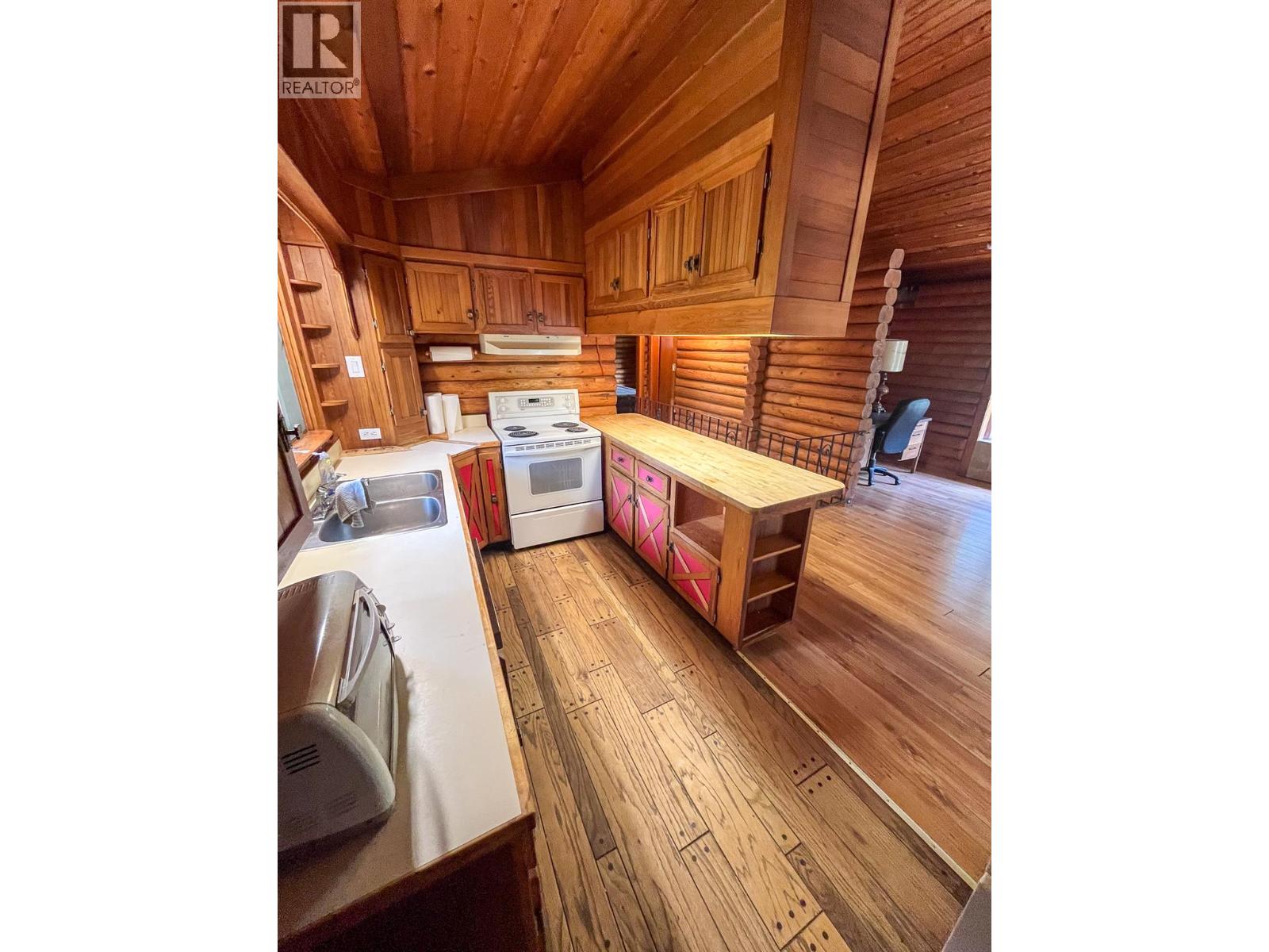 3026 Upper Slocan Park Road - 17